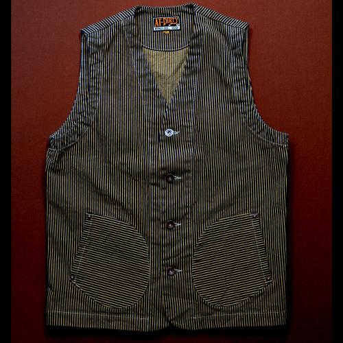 AT-DIRTY WORKERS VEST  BROWN HICKORY(アットダーティ-・ワーカーズベスト・ブラウンヒッコリー)