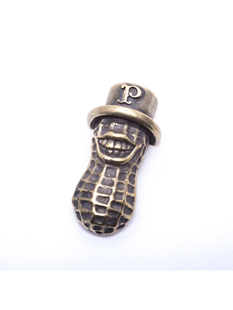 PEANUTS COMPANY PEANUTS BADGE Brass(ピーナッツカンパニー・ピーナッツバッジ・ブラス)